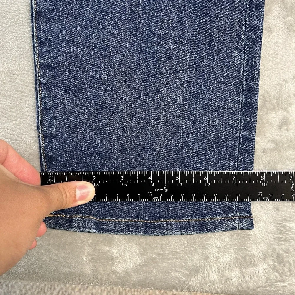 NWT True Religion Ricky Relaxed Straight Jeans Mens 30 (32x34) Medium Wash Flap